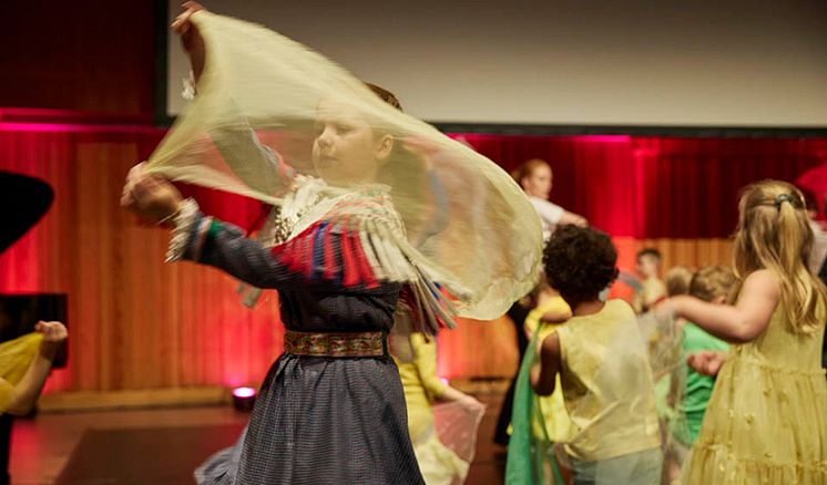 Dansbiennalen 2025_high.jpg