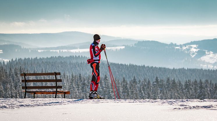 Winterzeit_im_Erzgebirge_Kammloipe_Foto_TVE Studio2Media_Erik Wagler.jpg