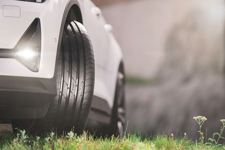 Nokian+Tyres+Hakka+Black+3+(104)