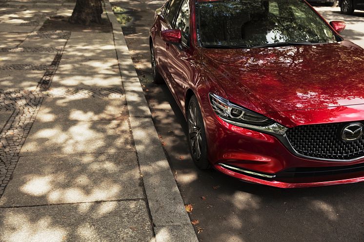 New Mazda6_SDN_2018_exterior_1