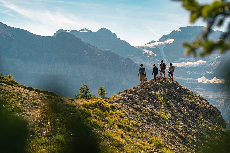 ST_3x2_Dents-du-Midi-herb-hike_97363