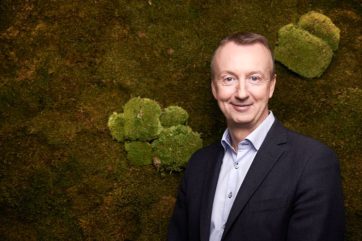 Peter Uddfors - Office Management.jpg