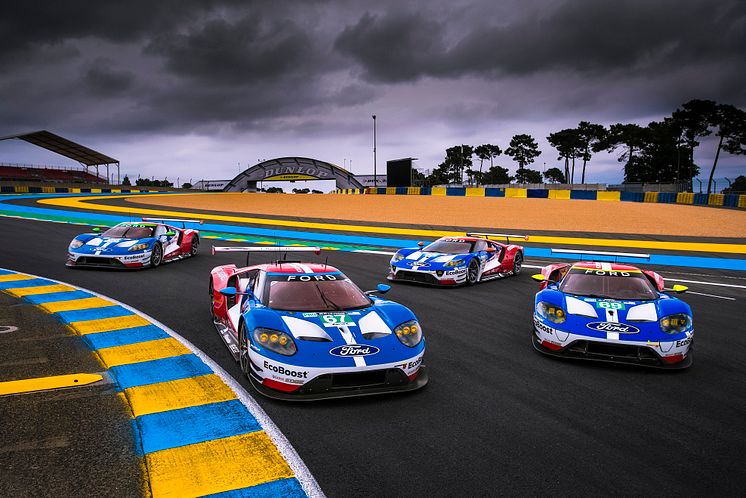 Vozy Ford GT na letošním závodě 24 hodin Le Mans