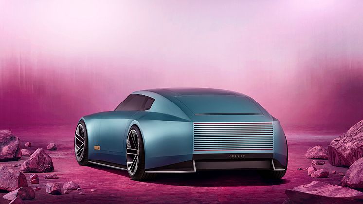 HERO_IMAGERY_16x9_BLUE REAR 34.jpg