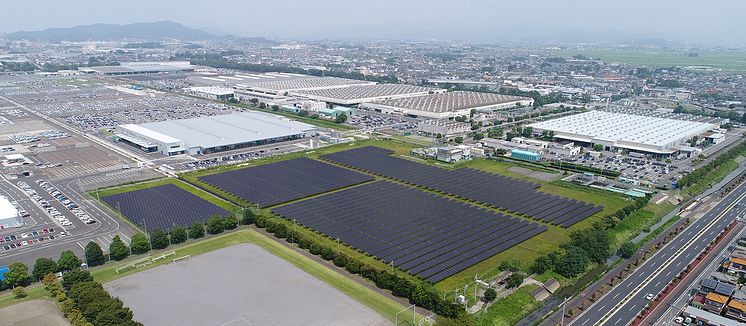 Subaru investerar i solenergi