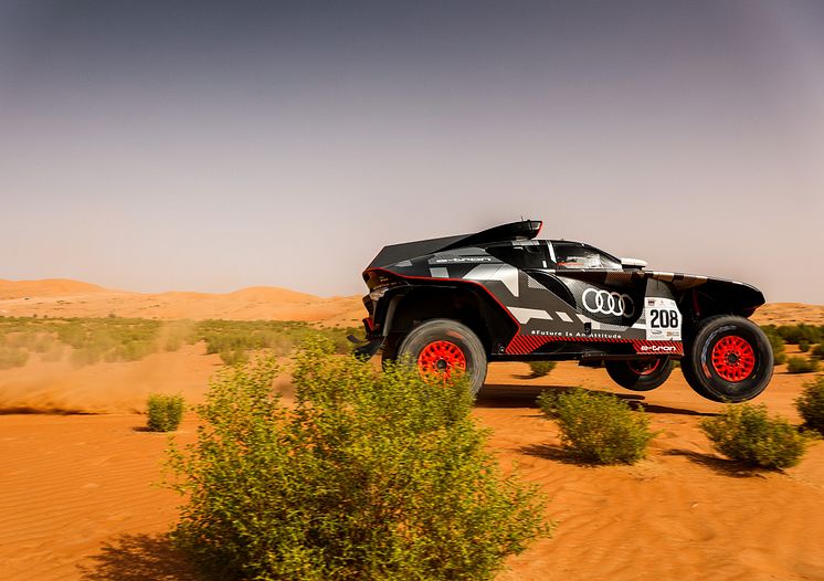 Audi RS Q e-tron (Dakar Rally)