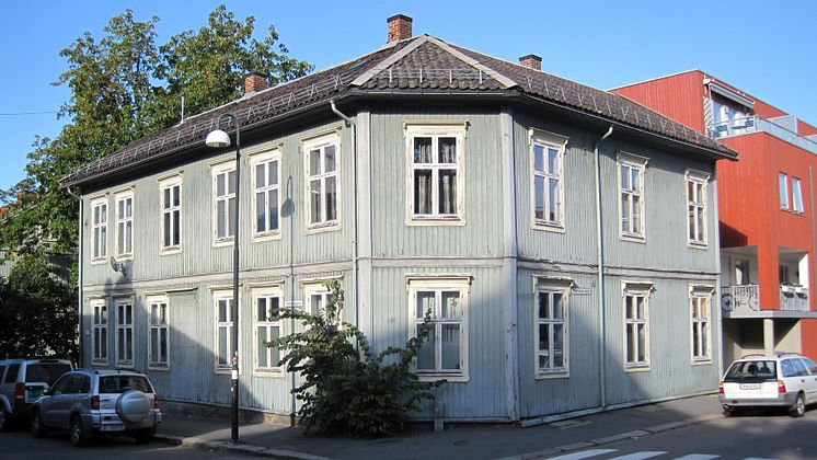 Før: Slik så Vålerenggata 24 ut, høsten 2015.