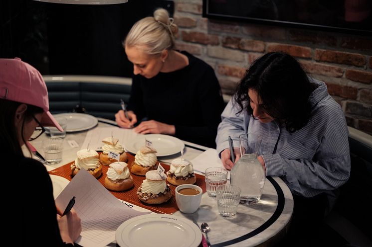 jury semlor thatsup.jpg