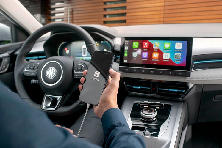 MG5-Electric-Apple-CarPlay
