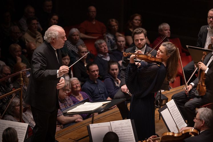 Manfred Honeck och Janine Jansen