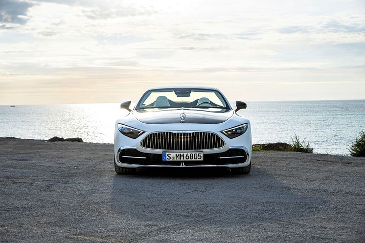 Mercedes-Maybach SL 680 