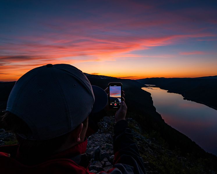 Solnedgang over Skagsvola