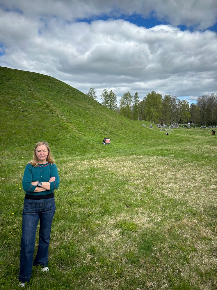 Nina Eklöf vid Anundshög2.jpg