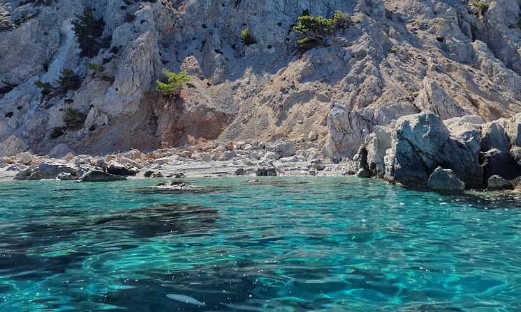 shore-boat-excursion-karpathos-east-coast-greece-tui