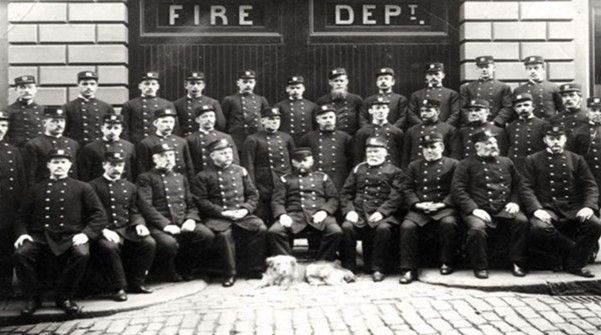 Wallace with Glasgow Firemen 