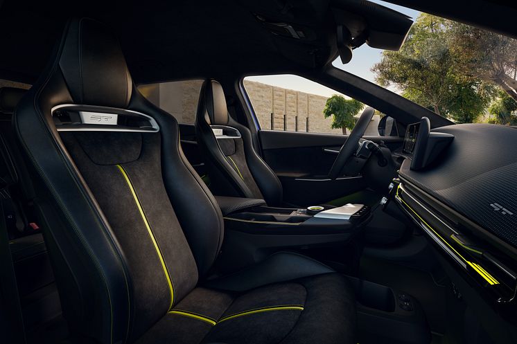 kia-new-ev6-gt-my25-YachtBlueMatt-interior-highres-10000x6667-02.jpg