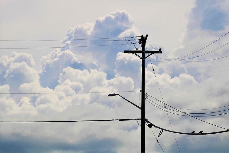 power-lines-5398616_1280.jpg