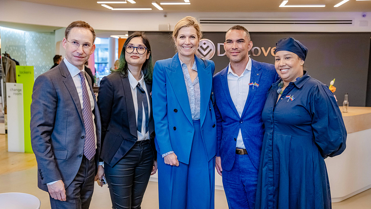 HRH and Discovery Bank Clients and Hylton Kallner, CEO of Discovery Bank.png
