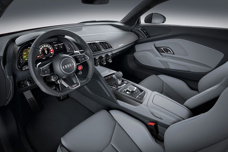 Audi R8 interior
