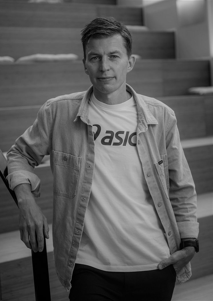 Niklas_Hedborn_Head_of_Marketing_ASICS_Nordics_P_BW