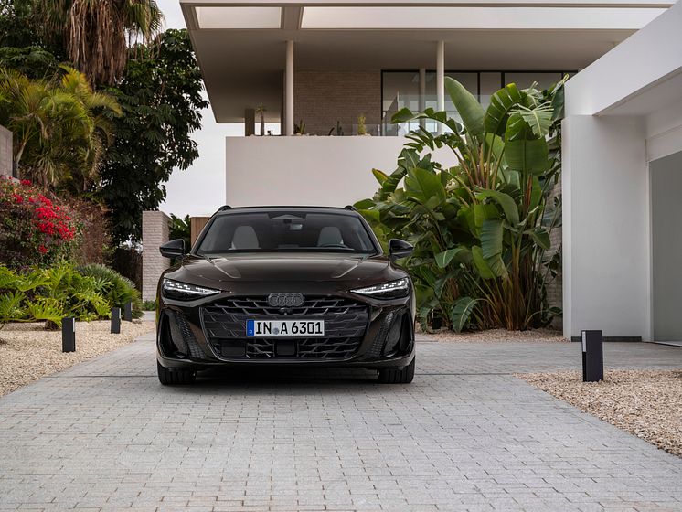 Audi A6 Avant (Madeirabrun)