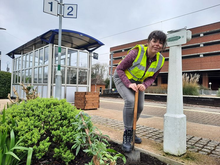 The new garden, located on platforms 1 and 2, features plants that can be enjoyed by the five different senses, making them accessible to customers with different needs