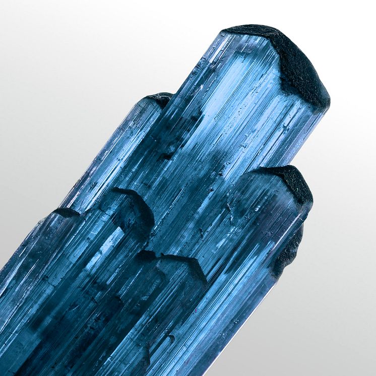 MATERIAL SAPPHIRE BLUE.jpg