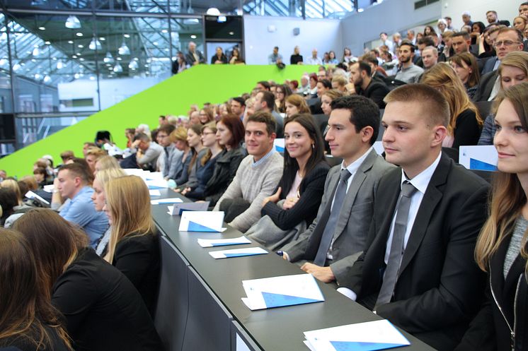 Feierliche Verabschiedung der 678 Absolventinnen und Absolventen des Akademischen Jahres 2017/2018 am 19. Oktober 2018