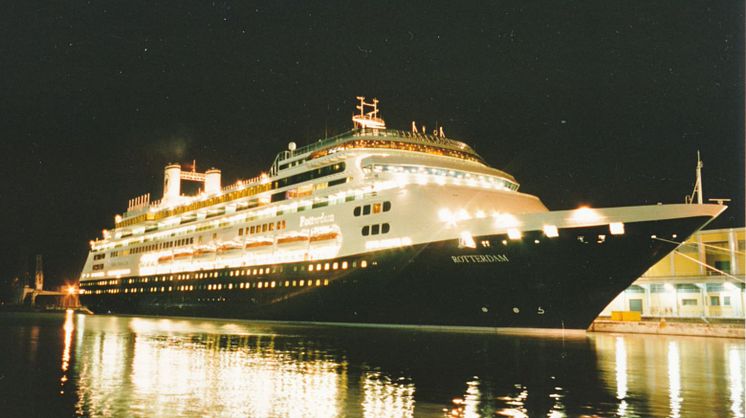 Rotterdam VI at the Venice Cruise Terminal.jpg