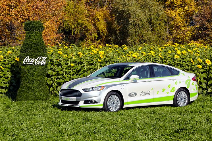 Ford Fusion Energi -hybridiauto hyödyntää Coca-Colan PlantBottle –teknologiaa 