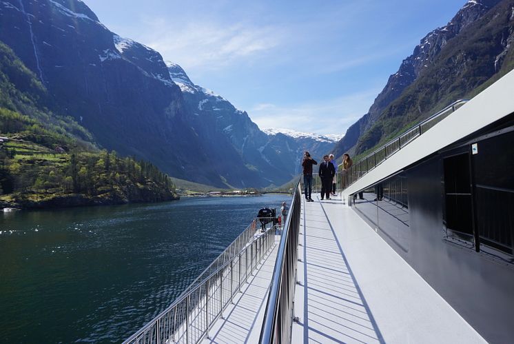 "Future of The Fjords" på veg frå Gudvangen mot Flåm. 