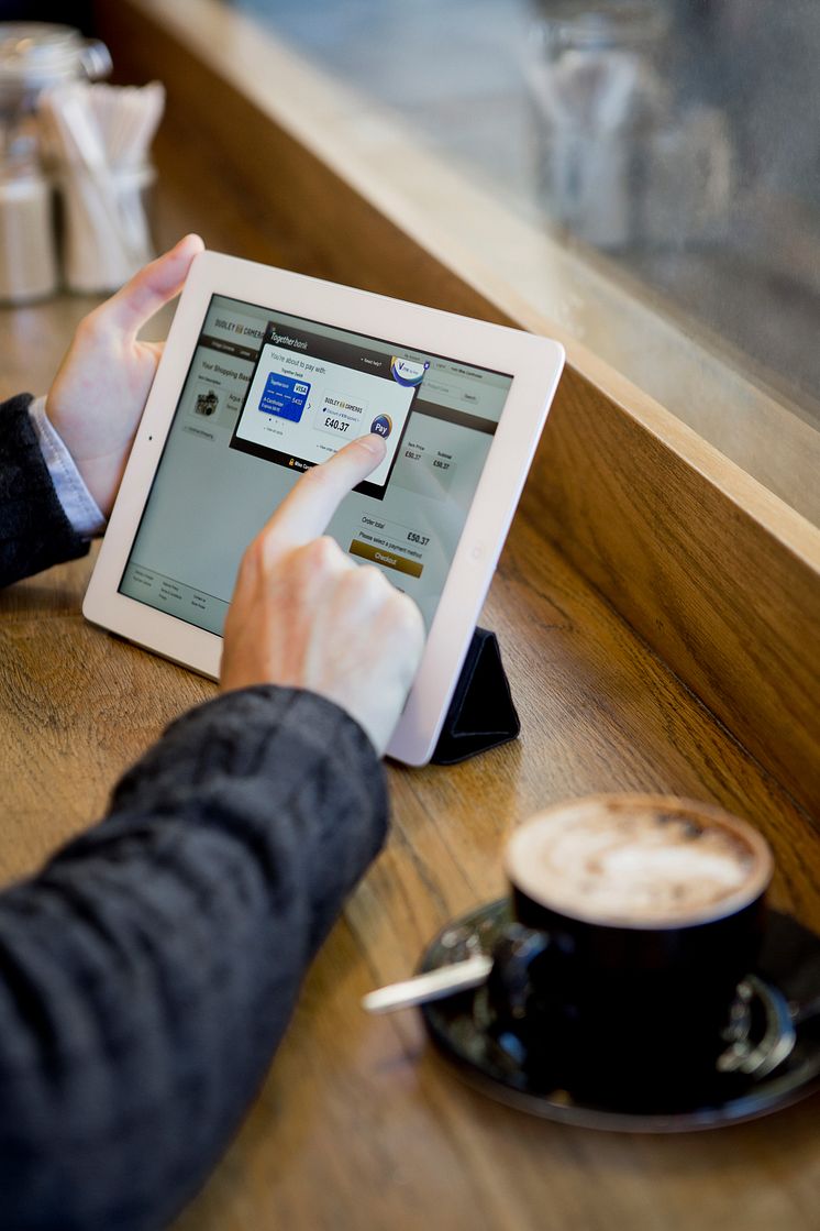 Digitales Bezahlen mit dem Tablet