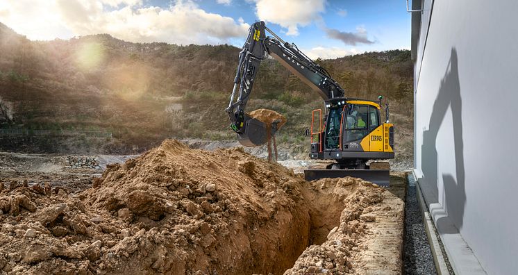 Volvo ECR145 bandgrävare