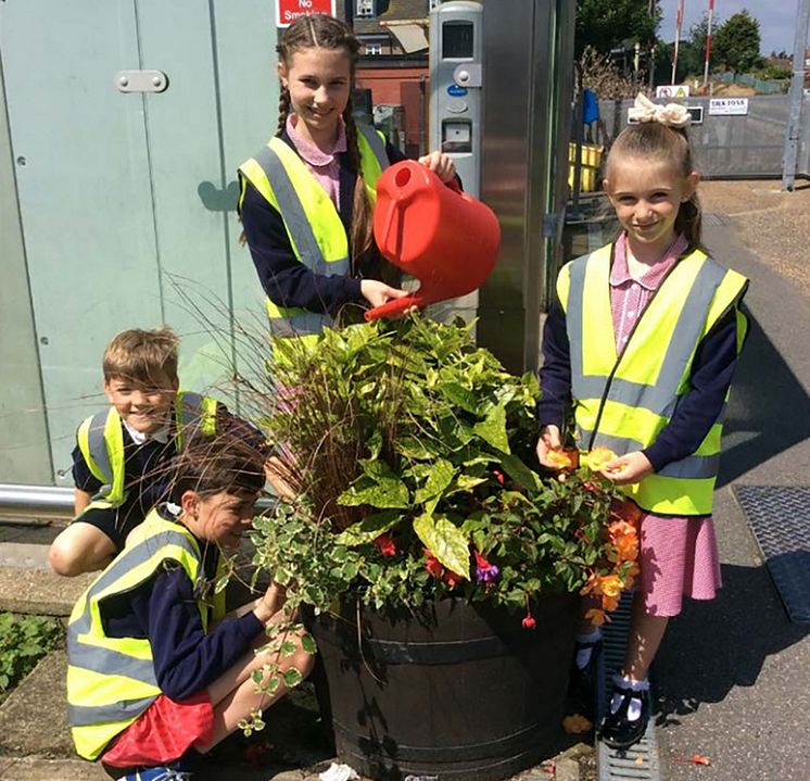 Gardening, Angmering station partnership