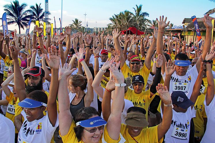 Discovery East Coast Radio Big Walk 2013 - Mexican Wave 