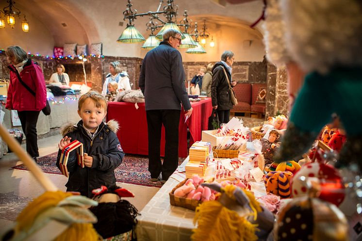 Julmarknaden lockade stora och små besökare
