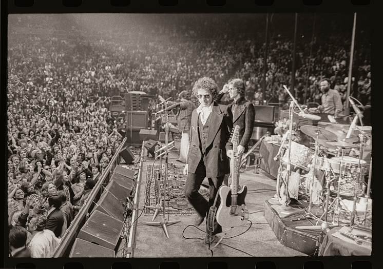 Bob Dylan 1974 photo Barry Feinstein.png