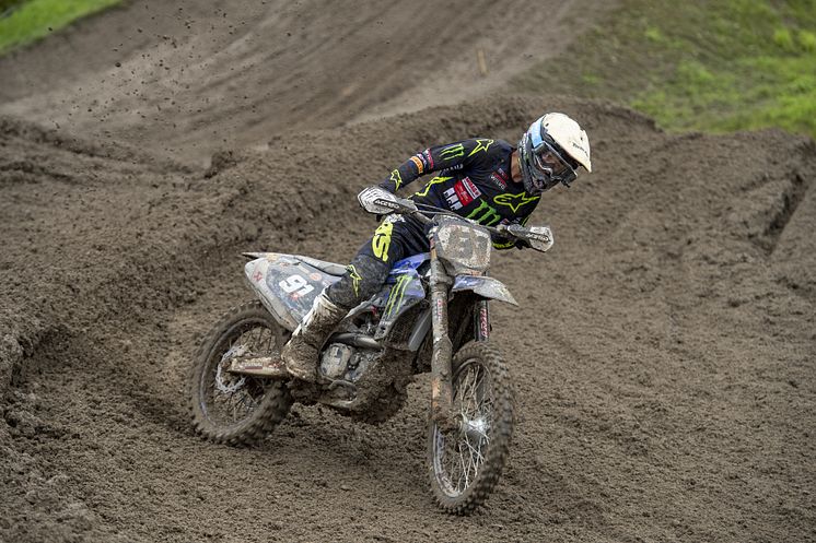 2023081401_002xx_MXGP_Rd14_シーワー選手_4000