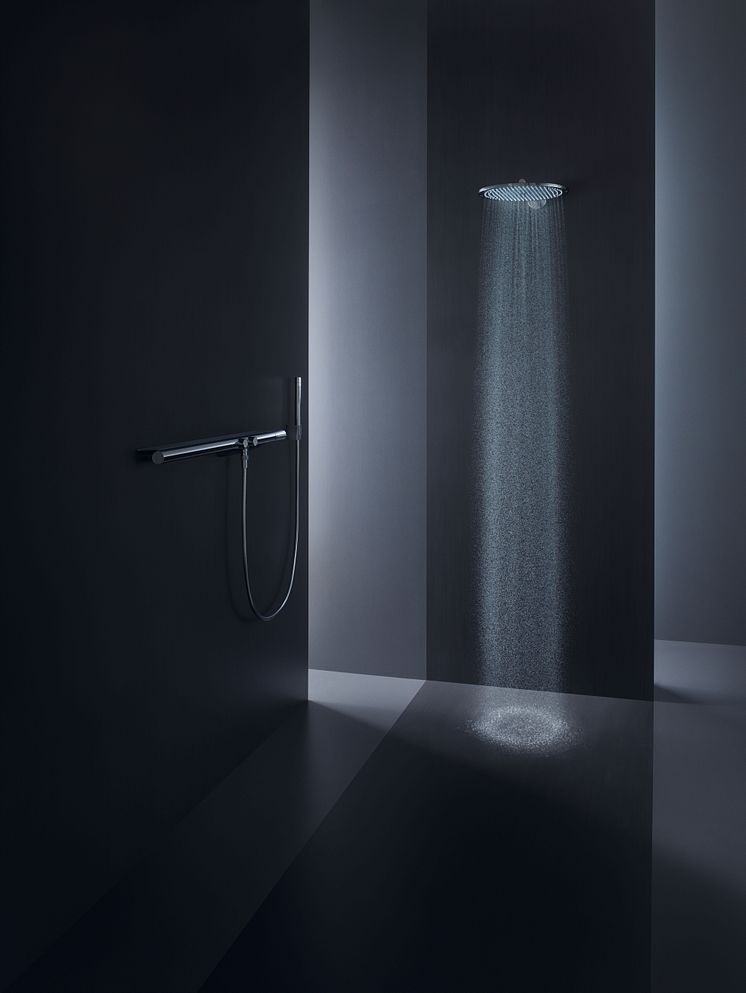 AXOR 350_Overhead Shower_Ambience