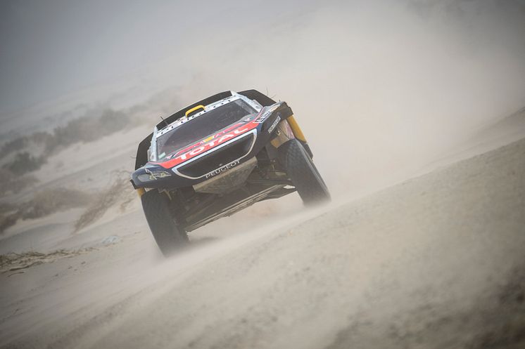 Peugeot vann världens tuffaste ökenrally – Dakar 2016 