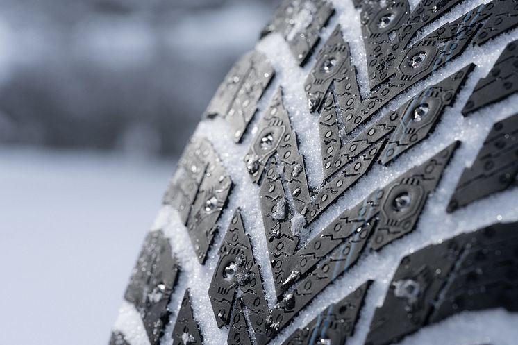 Nokian_Tyres_Driving_longer_journeys_with_EV_D.jpg