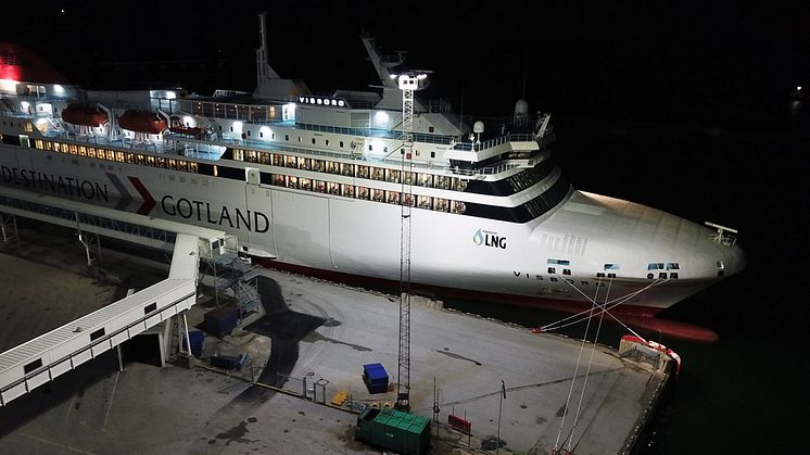 Gotlands hamnar  miljösatsar med Titan mastbelysning i Visby hamn