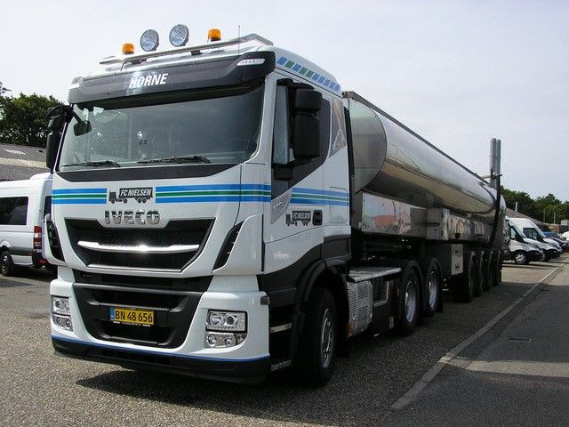 IVECO Stralis Hi-Way 570 hk