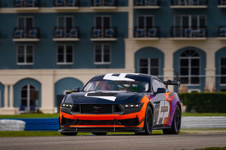 2023Ford_MustangGT4_40