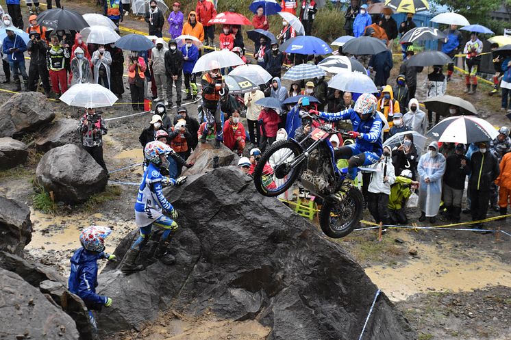 2022101004_004xx_JTR_Rd7_黒山選手_4000