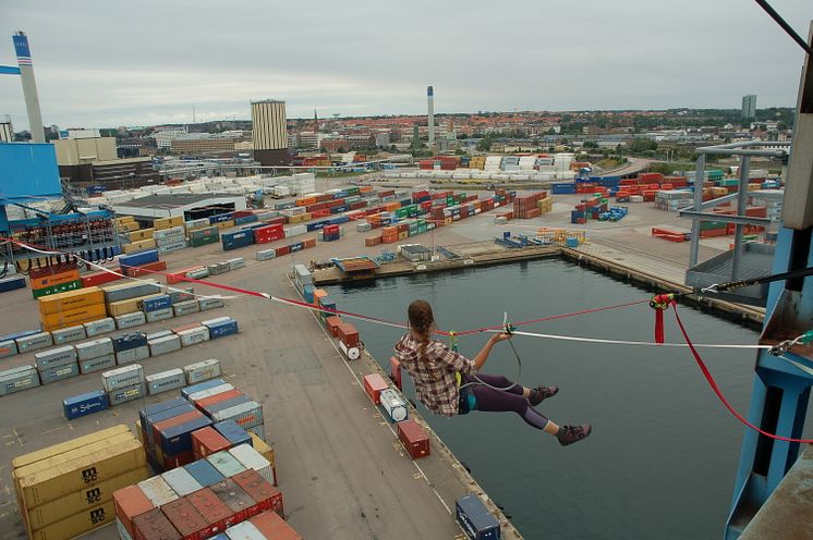 Slackline Helsingborgs Hamn