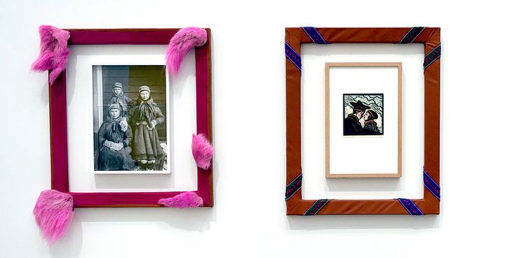 Left: Sophus Tromholt, Elen Clemetsdatter & daughters, Kautokeino, 1882–83. Right: John A. Savio, Gánda ja nieida, ca. 1925–35, framed by works by Raisa Porsanger and Märjá Karlsen (2021).