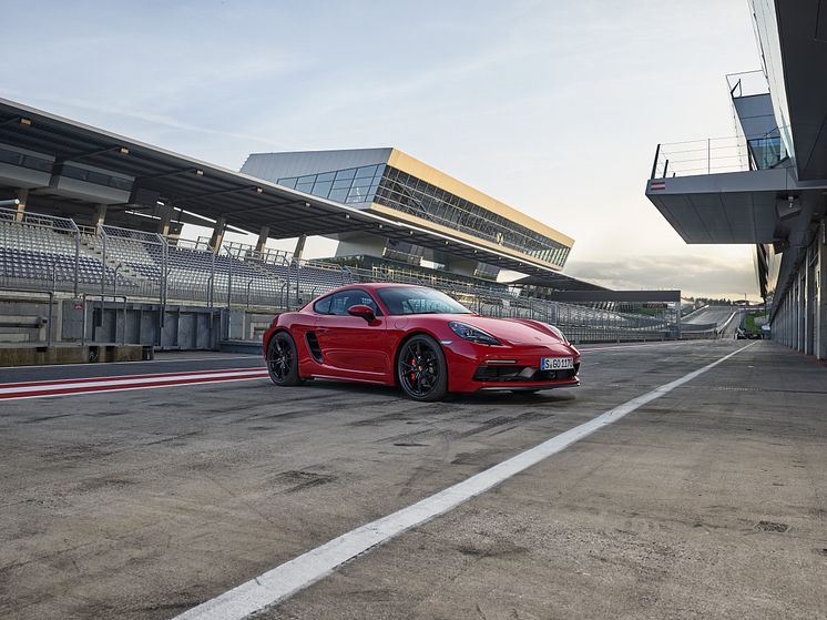 Porsche 718 Cayman GTS