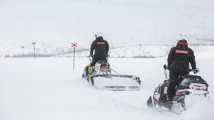 Spårning av skidspår med skoter