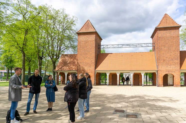 Historisches Eingangstor Sportpark (c) PMSG Sophie Soike.jpg